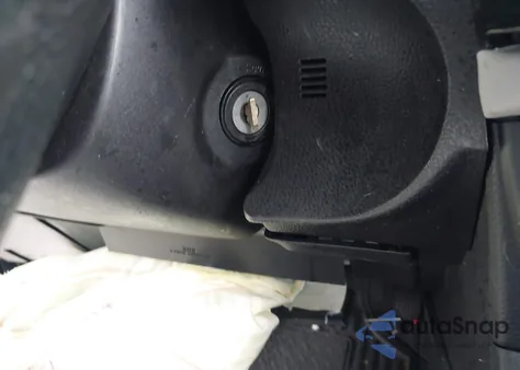 2015 Toyota Corolla Le Eco z USA, uszkodzony, nr VIN 2T1BPRHE7FC354380